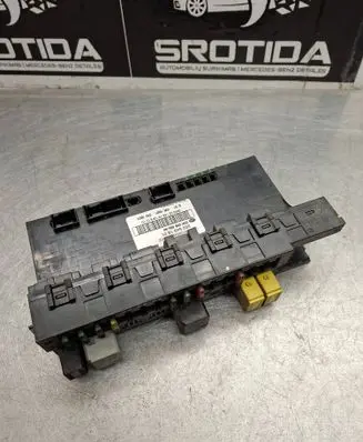 Mercedes-Benz C W203 Fuse module 2035451801 5DK00848640