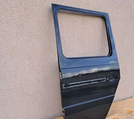 Rear door