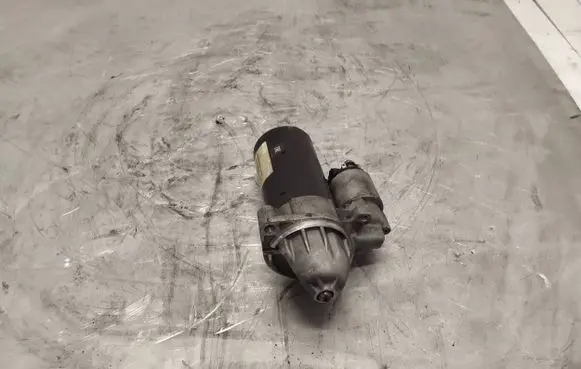 Mercedes-Benz Sprinter W906 Starter motor 0001115047 20190812