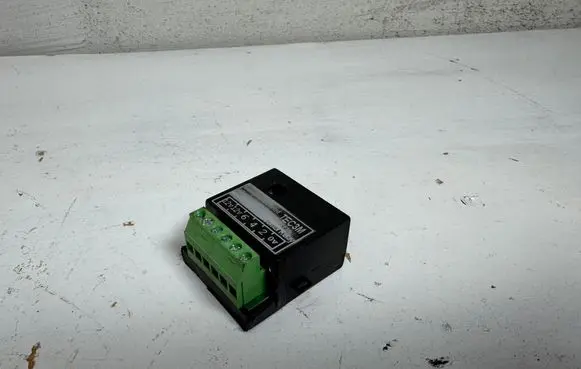 Ford Kuga I Tow bar relay 
