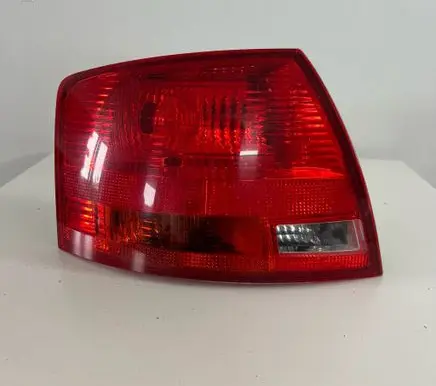 Audi A4 S4 B7 8E 8H Rear/tail lights 8E9945095E