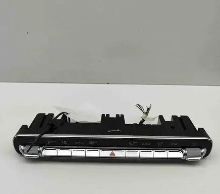 Mercedes-Benz GLE W167 Interior fan control switch A2479056703