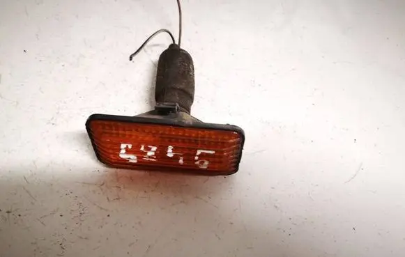 Volkswagen Transporter - Caravelle T5 Front fender indicator light