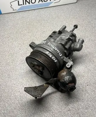 BMW 5 E60 E61 Power steering pump 32416761413