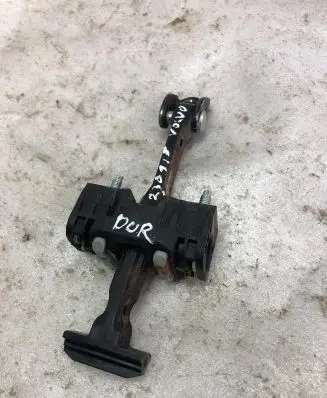 Volvo S90, V90 Front door check strap stopper 31385857