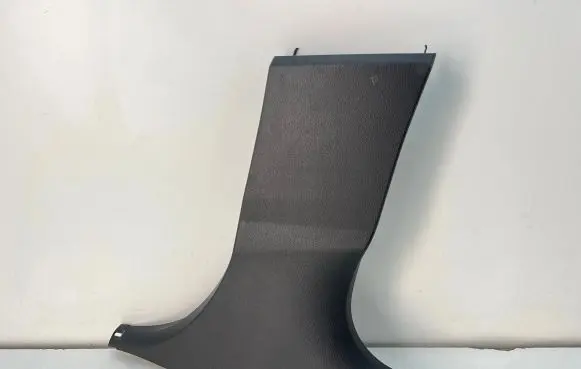 BMW 4 F36 Gran coupe (B) pillar trim (bottom) 7311218