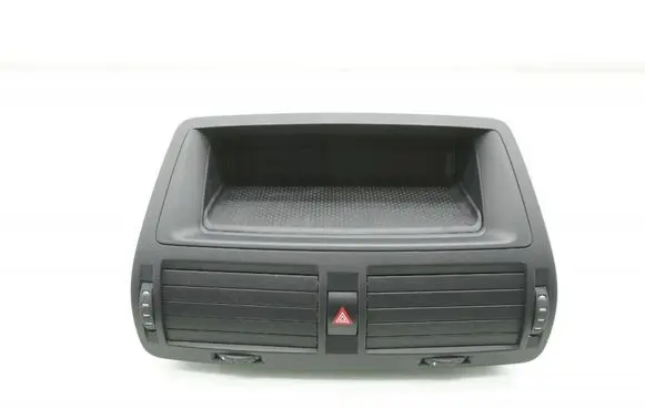 Skoda Octavia Mk2 (1Z) Dashboard side air vent grill/cover trim 1Z0820951