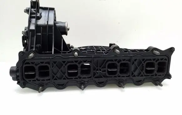 Mercedes-Benz E W212 Intake manifold A6510900037