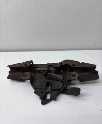 Toyota Corolla E120 E130 Engine bonnet/hood lock/catch