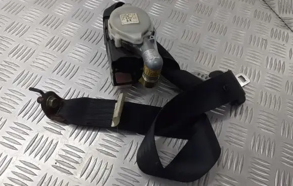 Mazda 5 Front seatbelt 0434086