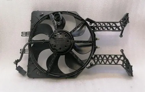 McLaren 570S Radiator cooling fan shroud 13L0208CP