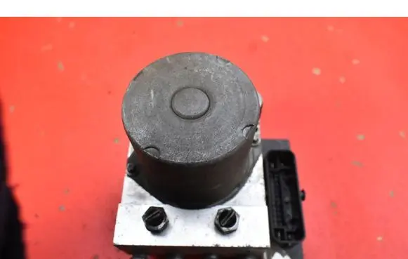 Peugeot 508 RXH ABS Pump 9677031780