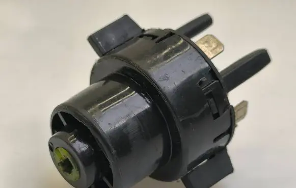 Audi 100 S4 C4 Ignition lock contact 4A0905849B