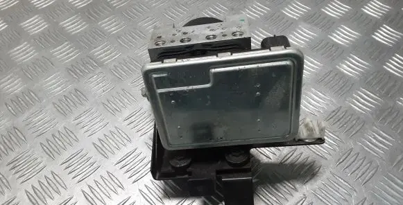 Nissan Navara D23 ABS Pump 476605JU0A 28517402003