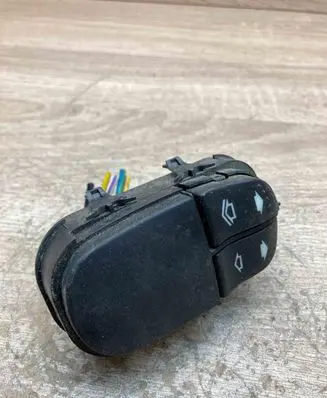 Ford Focus Electric window control switch YS4T14529AA 03162310