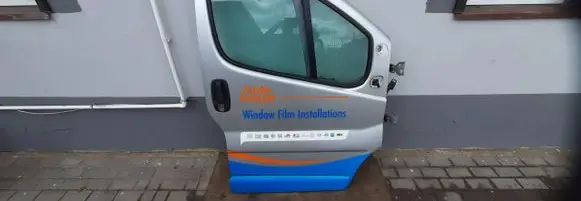 Renault Trafic II (X83) Front door