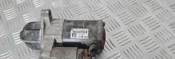 Suzuki Grand Vitara II Starter motor
