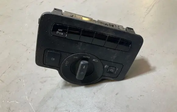 Mercedes-Benz Vito Viano W447 Light switch A4479058100 10105856