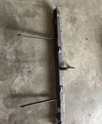 Volkswagen Transporter - Caravelle T4 Rear bumper cross member 70180388M