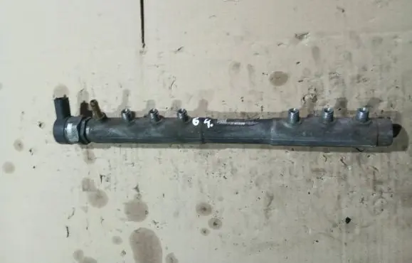 Fuel main line pipe