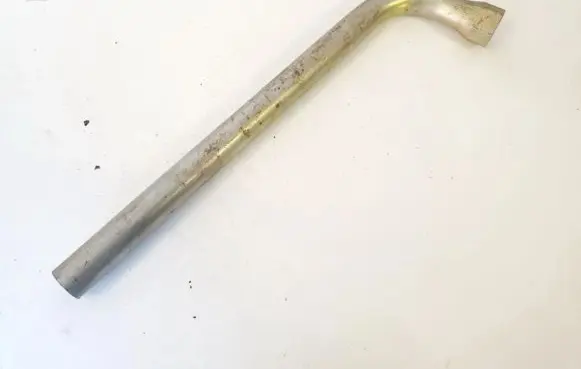 Volkswagen Golf III Wheel nut wrench 191012219