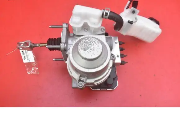 Master brake cylinder