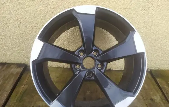 Audi Q2 - R19 alloy rim 81A601025M