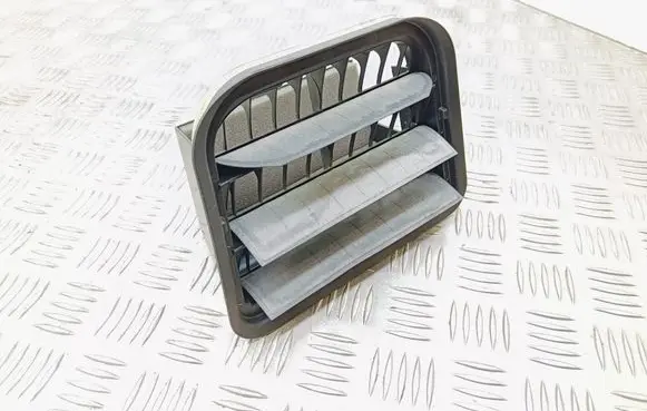 Volvo S60 Quarter panel pressure vent 31418703