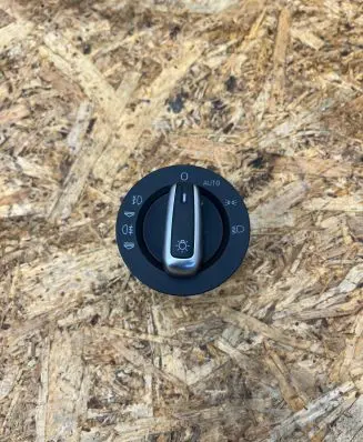 Light switch
