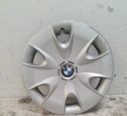 BMW 1 E81 E87 R16 wheel hub/cap/trim 36136777787