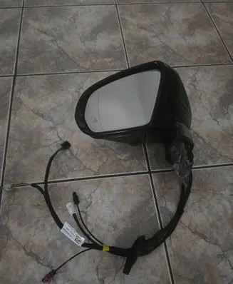 Mercedes-Benz E W238 Front door electric wing mirror A2388100201 21336602 1120750