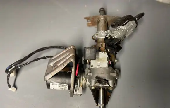 Toyota Yaris Electric power steering pump 452000D032