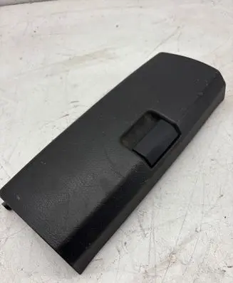 Mercedes-Benz E W211 Seat trim A2119183930