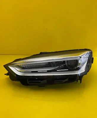 Audi A5 Headlight/headlamp 8W6941005C