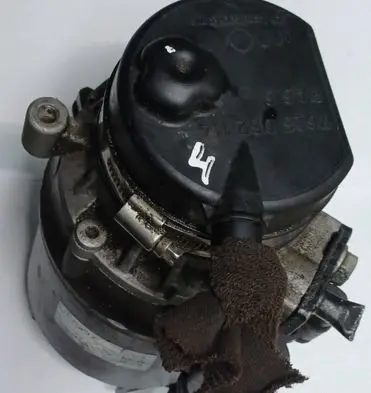 Mini One - Cooper R50 - 53 Power steering pump 7625062114 281117 152479210
