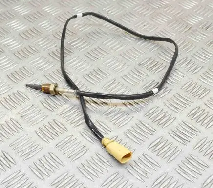 Audi A5 Oil temperature sensor 8W0906088F