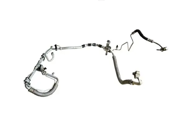 Chrysler Pacifica Air conditioning (A/C) pipe/hose 68239137AD