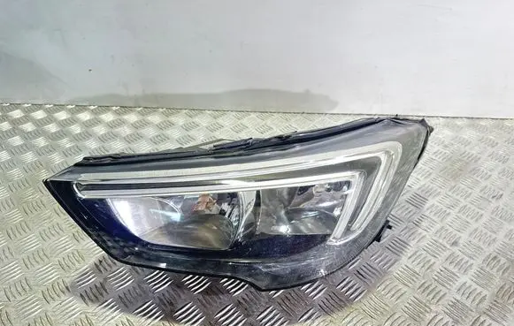 Opel Crossland X Headlight/headlamp 13467967 462161423