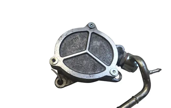 Mazda 6 Vacuum pump SH1518G00A
