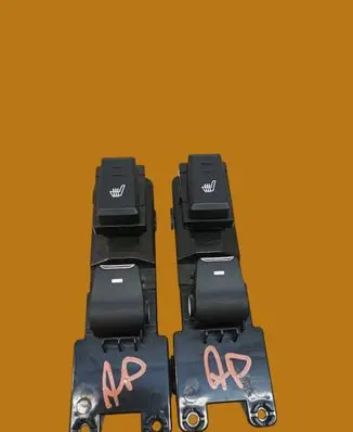 Hyundai Tucson TL Quarter vent window switch 