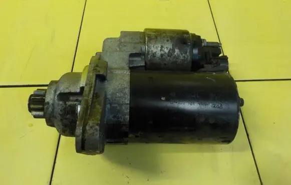 Audi A3 S3 8P Starter motor 001121408 14SP49