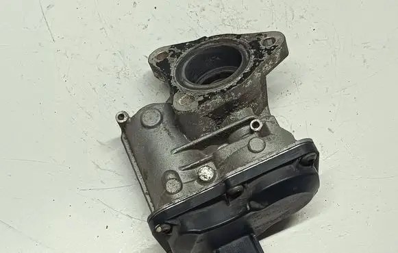 Mercedes-Benz Citan W415 EGR valve H8201143495 HU1501000212 147102557R