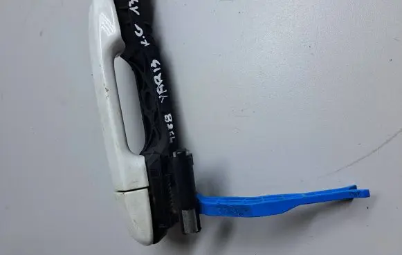 Toyota Yaris Front door exterior handle 692040D09000 V25843 01032013
