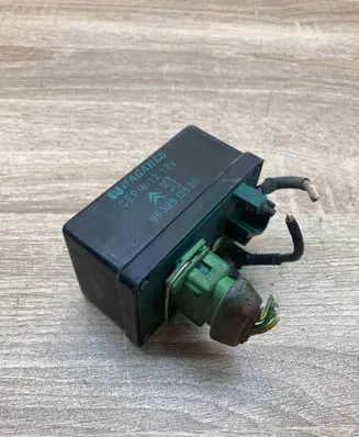 Peugeot 307 Glow plug pre-heat relay 9639912580