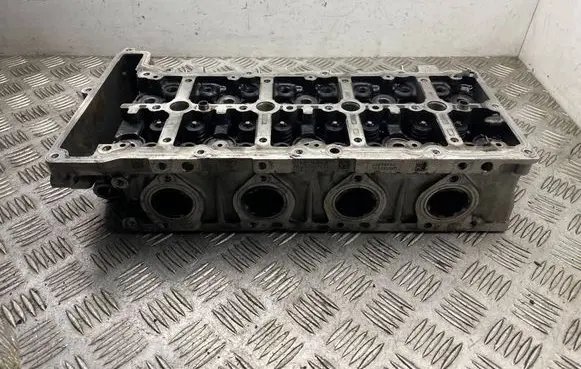 Mini Cooper Countryman R60 Engine head 7812608