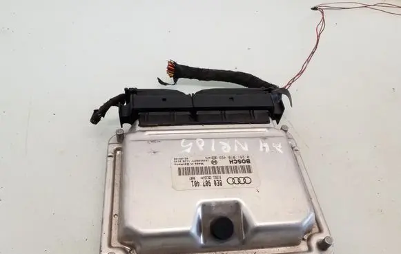Audi A4 S4 B6 8E 8H Engine control unit/module 8E0907401