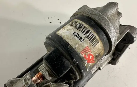 Opel Zafira B Starter motor ZAL0A