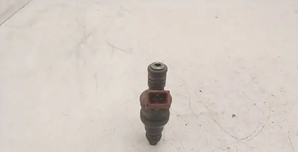 BMW 7 E38 Fuel injector 0280150778