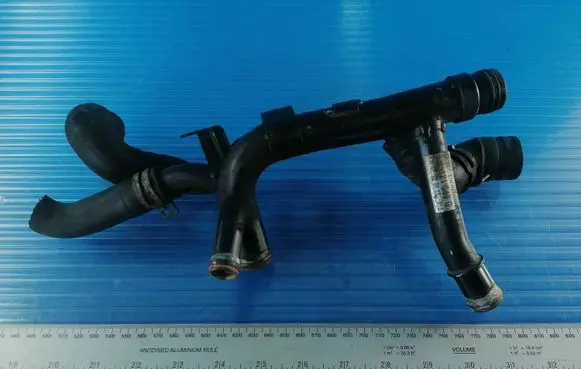 Volkswagen Crafter Engine coolant pipe/hose 03L121049G