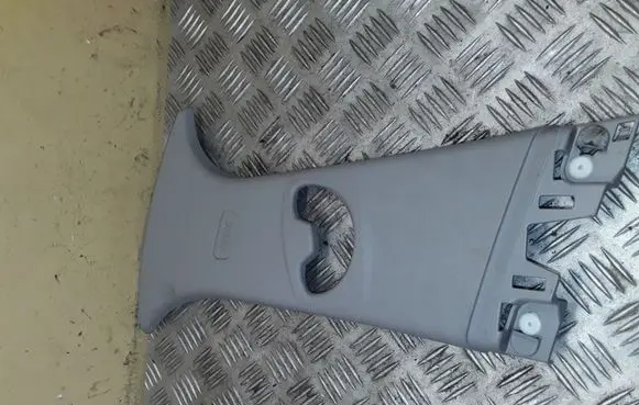 BMW 1 F20 F21 (B) pillar trim (top) 7221025